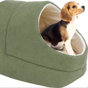 NWT GOOPAWS Plush Sage Green Dog & Cat Cave